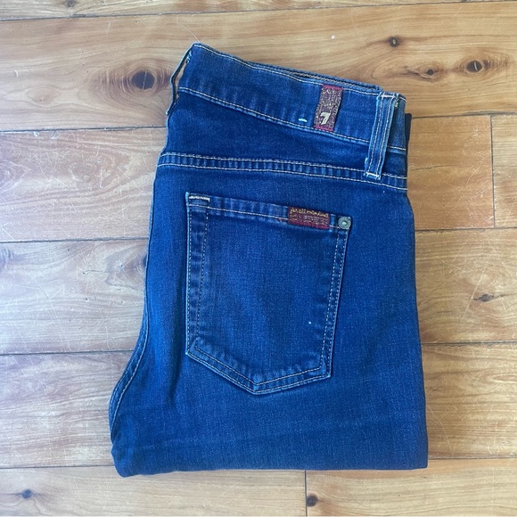 7 FAM SKINNY (26) - Picture 2 of 6